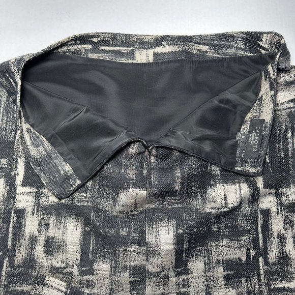 Talbots | Black & Gray Print Design A-Line Skirt w/ Lining | Size 8P - Picture 4 of 8
